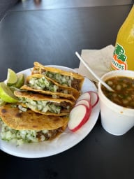 Tacos Y Birria La Unica